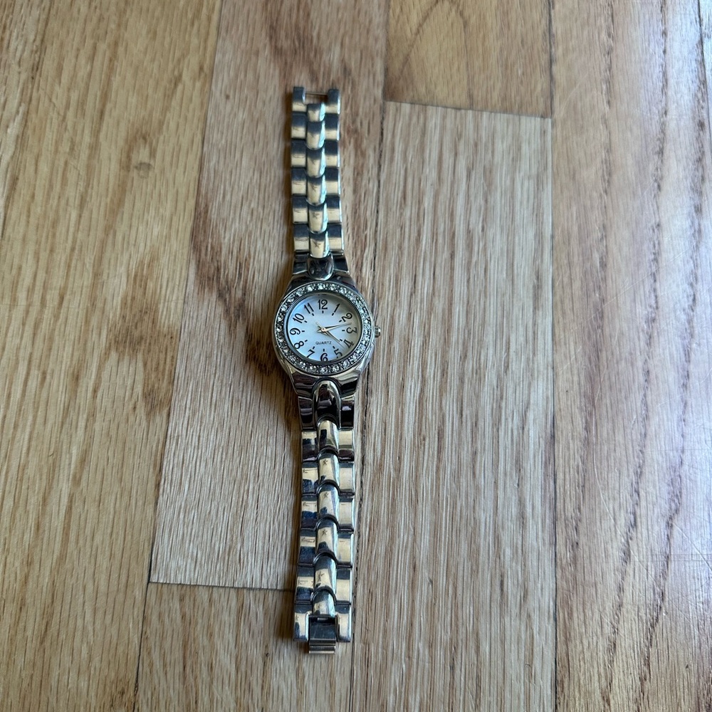 Vintage Accutime Watch Corp  Quartz watch